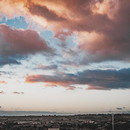 Bed and Breakfast Artists' Nest Marsaskala Exteriér fotografie